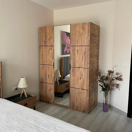 Ivanovi A119 Apartament Burgas City
